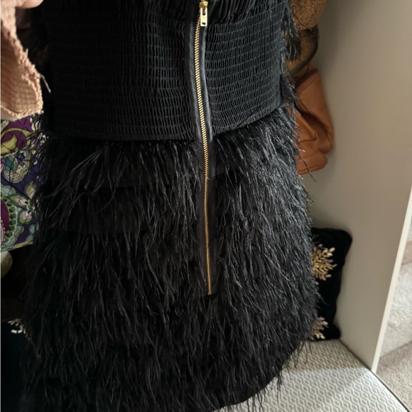 Just in time for the Holidays … sexy strapless feather mini dress new with tags - Picture 2 of 4